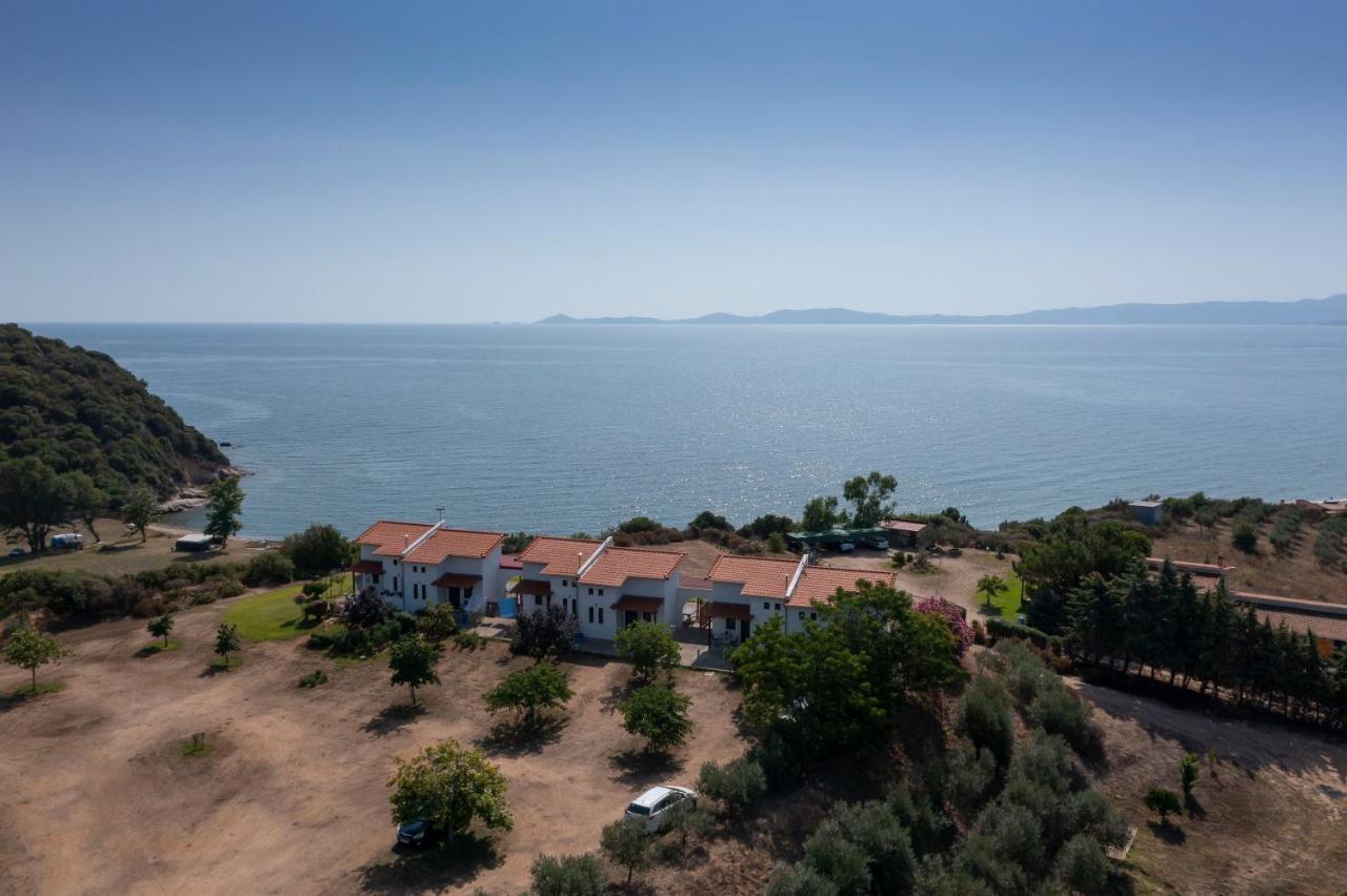 Katevi Luxury Seafront Villa Ierissos Exterior photo