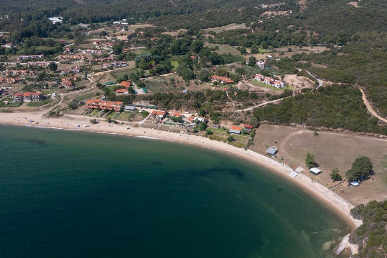 Katevi Luxury Seafront Villa Ierissos Exterior photo